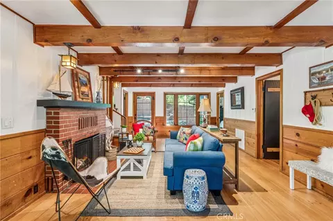 Living - 177 Joaquin Miller, Lake Arrowhead, CA 92352 photo 5 of 6