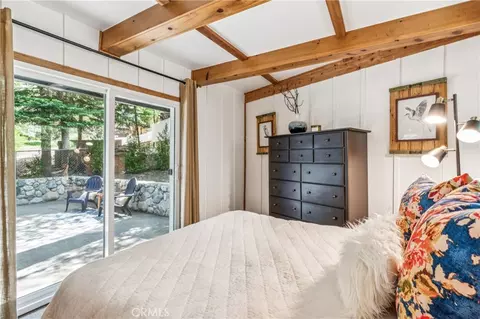 Bedroom - 177 Joaquin Miller, Lake Arrowhead, CA 92352 photo 2 of 8
