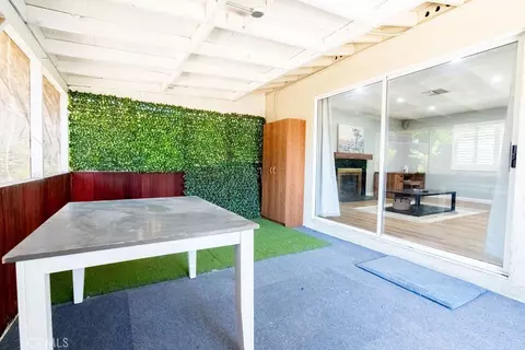 Exterior - 25 Dale Ln, Redlands, CA 92373 photo 3 of 7