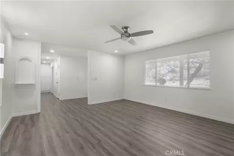 Living - 33227 Avenue D, Yucaipa, CA 92399 photo 2 of 6