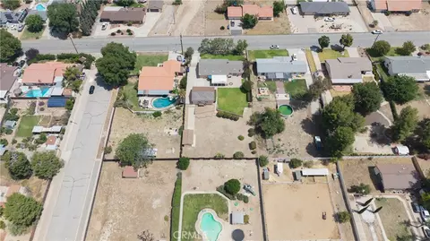 View/Area - 33227 Avenue D, Yucaipa, CA 92399 photo 5 of 5