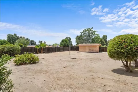 Exterior - 33227 Avenue D, Yucaipa, CA 92399 photo 11 of 11