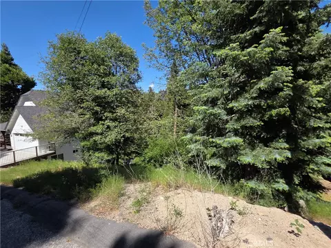 0 Shenandoah Dr, Lake Arrowhead, CA 92352