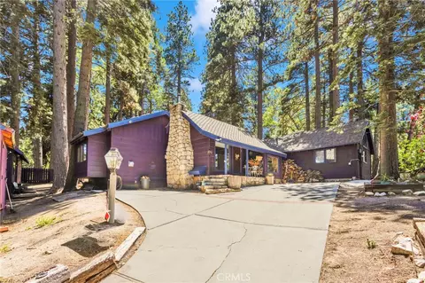 31701 Christmas Tree, Running Springs, CA 92382
