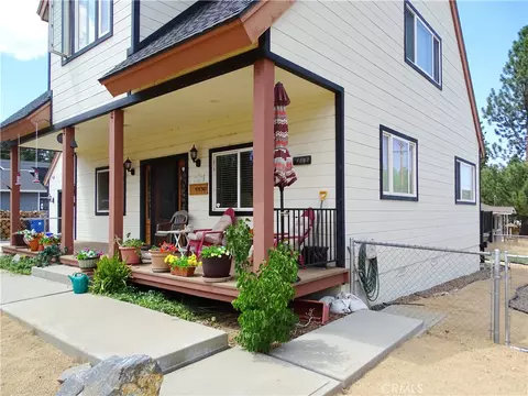 2097 Fox, Big Bear City, CA 92314