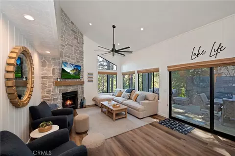 27657 Peninsula Dr #135, Lake Arrowhead, CA 92352