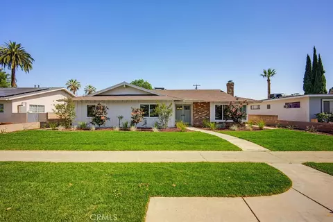 109 E Francis St, Corona, CA 92879