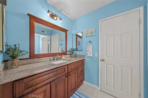 Bath - 3142 Pinehurst, Corona, CA 92881 photo 7 of 7