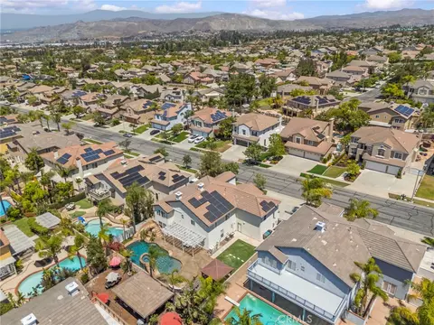 View/Area - 3142 Pinehurst, Corona, CA 92881 photo 3 of 5