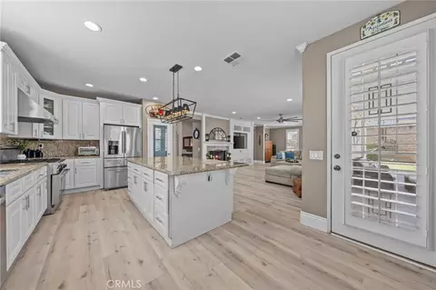Kitchen - 3142 Pinehurst, Corona, CA 92881 photo 5 of 5