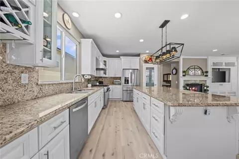 Kitchen - 3142 Pinehurst, Corona, CA 92881 photo 3 of 5