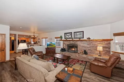 Living - 745 Summit Blvd, Big Bear Lake, CA 92315 photo 1 of 4
