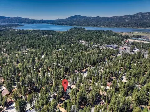 View/Area - 745 Summit Blvd, Big Bear Lake, CA 92315 photo 2 of 2