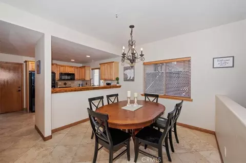 Dining - 745 Summit Blvd, Big Bear Lake, CA 92315 photo 1 of 2