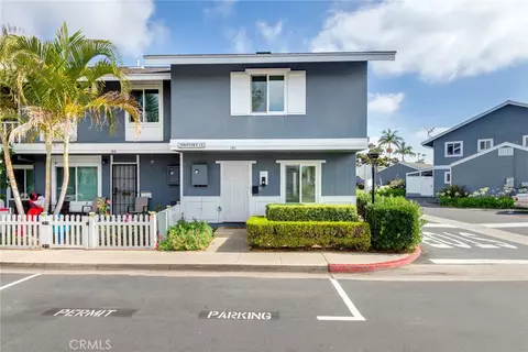 181 Yorktown Ln, Costa Mesa, CA 92626