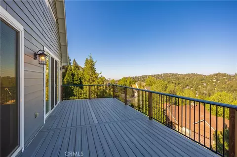 Exterior - 851 Madera, Lake Arrowhead, CA 92352 photo 6 of 8