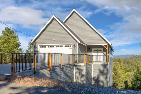 Exterior - 851 Madera, Lake Arrowhead, CA 92352 photo 7 of 8