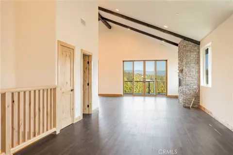 Living - 851 Madera, Lake Arrowhead, CA 92352 photo 6 of 9