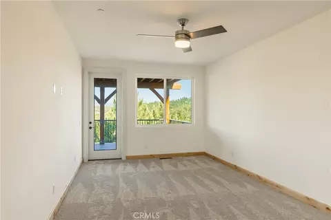 Bedroom - 851 Madera, Lake Arrowhead, CA 92352 photo 7 of 8