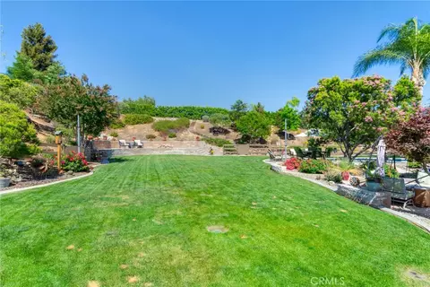 Exterior - 13165 Maplewood, Yucaipa, CA 92399 photo 14 of 15