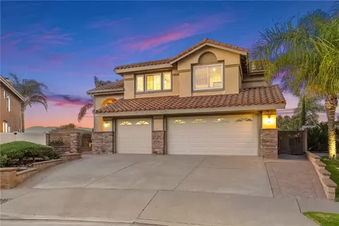 3209 Crystal Ridge Cir, Corona, CA 92882