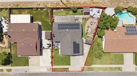 View/Area - 27803 Rainbow Ln, Highland, CA 92346 photo 2 of 9