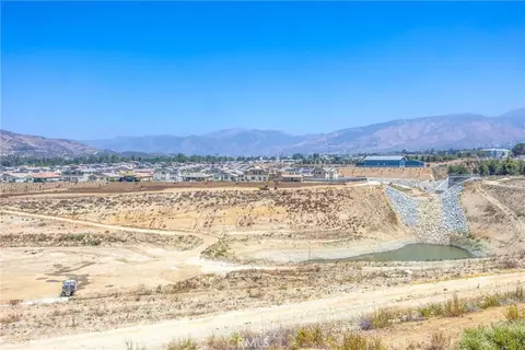 View/Area - 35102 Persimmon, Yucaipa, CA 92399 photo 3 of 19