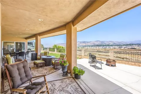 Exterior - 35102 Persimmon, Yucaipa, CA 92399 photo 3 of 14