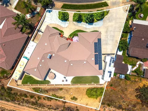 View/Area - 35102 Persimmon, Yucaipa, CA 92399 photo 18 of 19