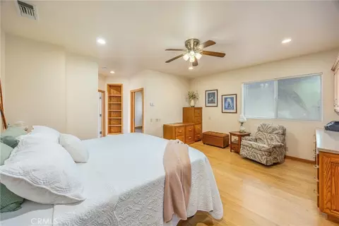 Bedroom - 35102 Persimmon, Yucaipa, CA 92399 photo 4 of 11