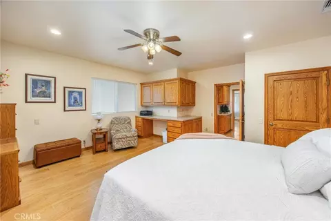 Bedroom - 35102 Persimmon, Yucaipa, CA 92399 photo 6 of 11
