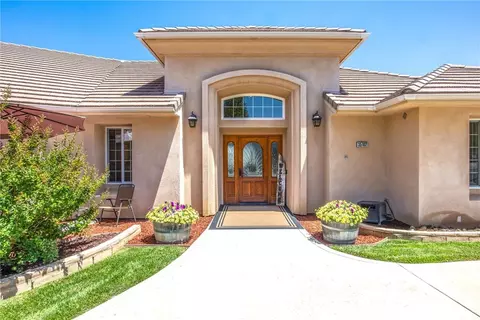 Exterior - 35102 Persimmon, Yucaipa, CA 92399 photo 3 of 15