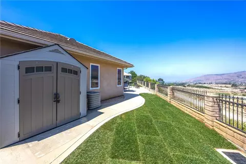 Exterior - 35102 Persimmon, Yucaipa, CA 92399 photo 11 of 15