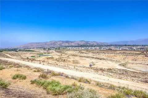 View/Area - 35102 Persimmon, Yucaipa, CA 92399 photo 5 of 19