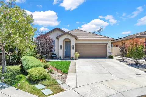Exterior - 474 Rushmore Peak, Beaumont, CA 92223 photo 1 of 12