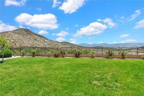 Exterior - 474 Rushmore Peak, Beaumont, CA 92223 photo 9 of 12