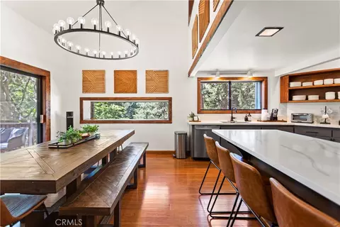 Dining - 26561 Thunderbird, Lake Arrowhead, CA 92352 photo 2 of 3