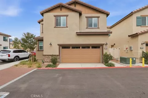 16080 Olivas Ln, Fontana, CA 92336