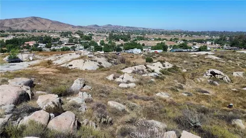 22300 O Ferrall Rd, Perris, CA 92570 photo 11