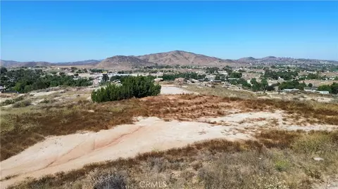 22300 O Ferrall Rd, Perris, CA 92570 photo 3