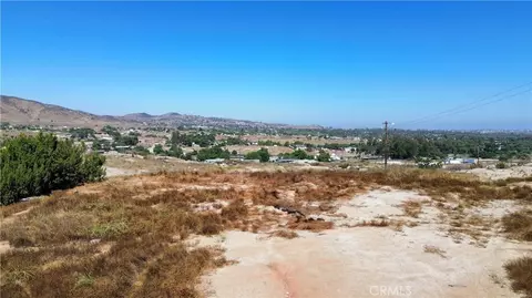 22300 O Ferrall Rd, Perris, CA 92570 photo 2