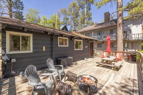 Exterior - 40203 Dream, Big Bear Lake, CA 92315 photo 3 of 8