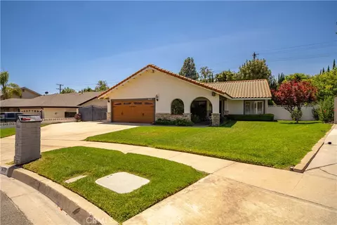 1677 Erin, Upland, CA 91784