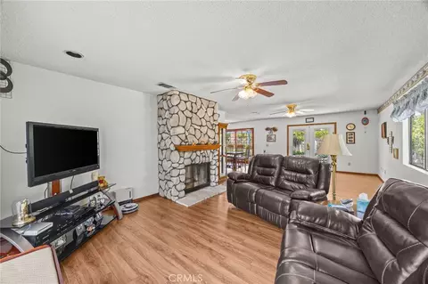 Living - 1171 Canyon View Ln, Colton, CA 92324 photo 5 of 5