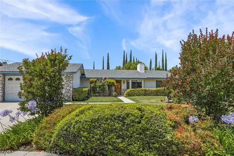 Exterior - 1171 Canyon View Ln, Colton, CA 92324 photo 2 of 12