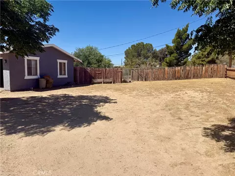 Exterior - 18393 Mojave, Hesperia, CA 92345 photo 2 of 8