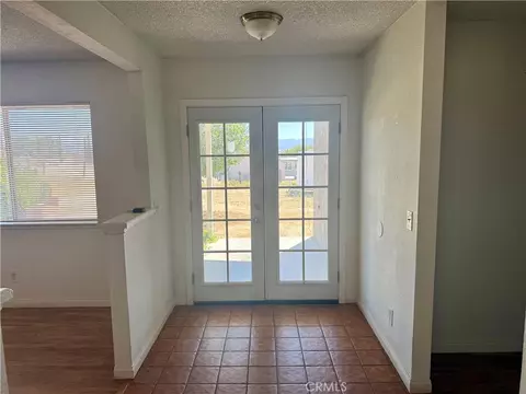 Entry Way - 18393 Mojave, Hesperia, CA 92345 photo 1 of 1