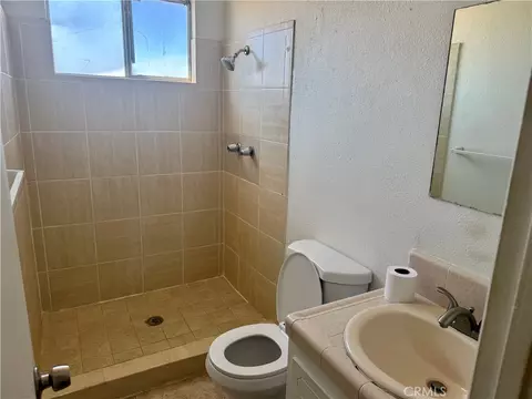 Bath - 18393 Mojave, Hesperia, CA 92345 photo 3 of 3