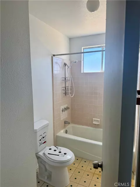 Bath - 18393 Mojave, Hesperia, CA 92345 photo 2 of 3