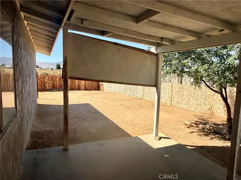 Exterior - 18393 Mojave, Hesperia, CA 92345 photo 6 of 8
